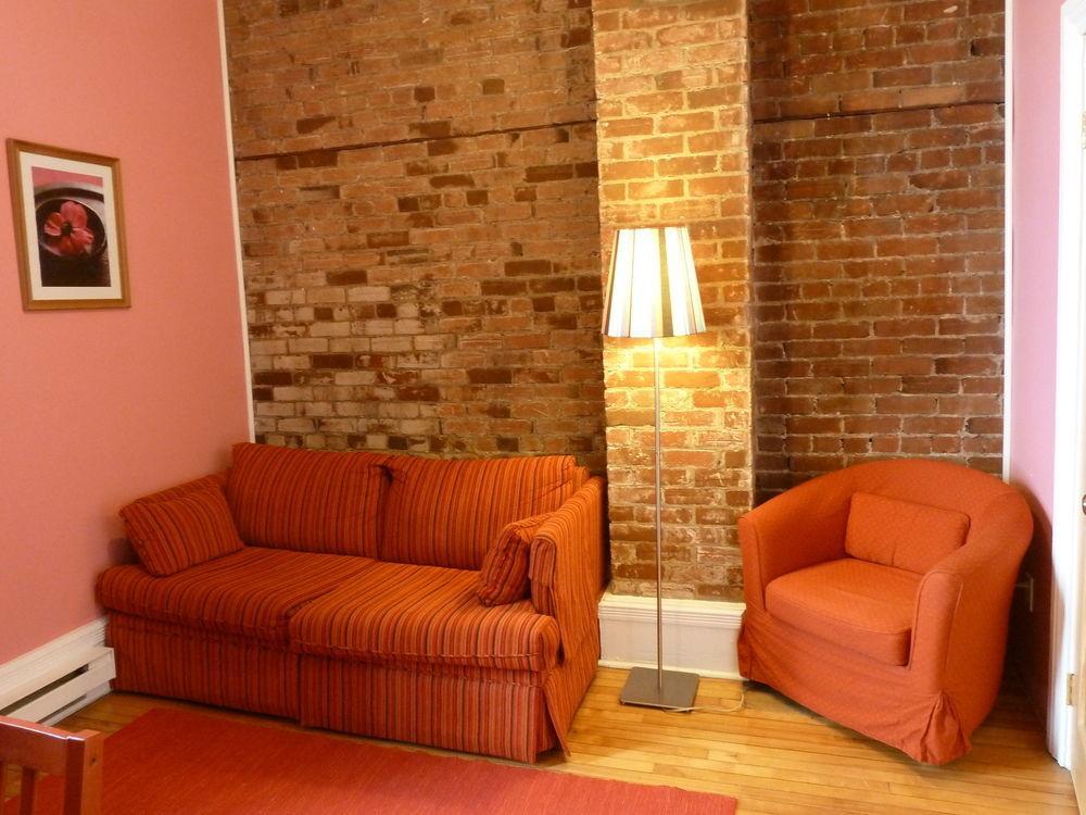 Gite University Bed And Breakfast Montreal Bagian luar foto
